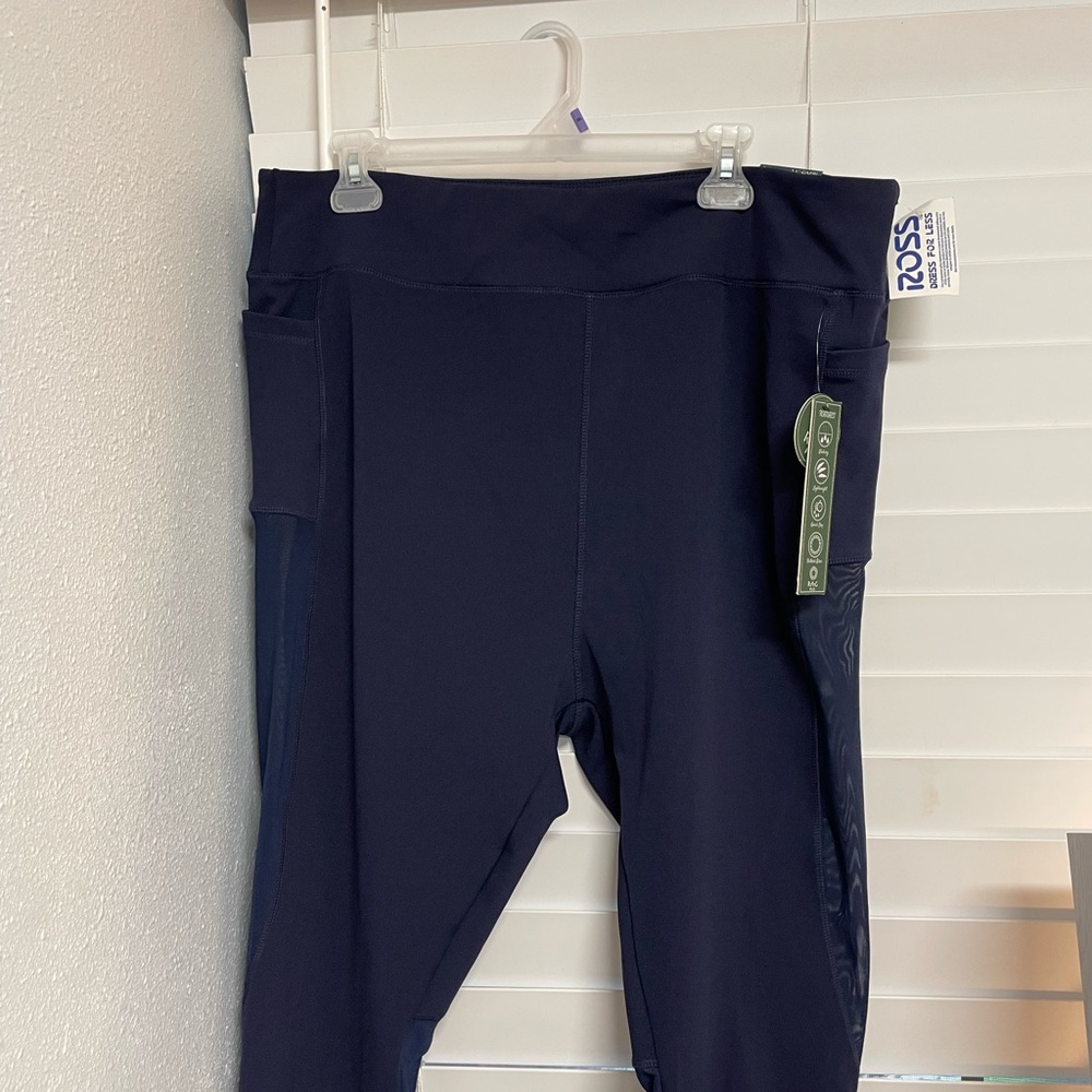 Women's Navy Leggings with Pockets